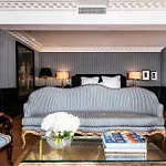 De Berri Champs-elysees, A Luxury Collection