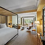 호텔 De Berri Champs-elysees, A Luxury Collection 5*