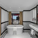 De Berri Champs-elysees, A Luxury Collection