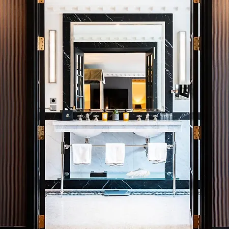 Hotel De Berri Champs-elysees, A Luxury Collection