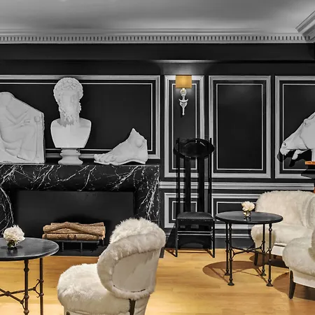De Berri Champs-élysées, A Luxury Collection