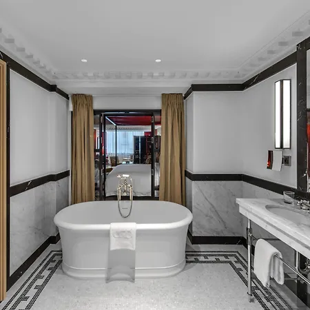 De Berri Champs-elysees, A Luxury Collection