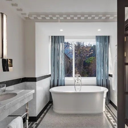 De Berri Champs-elysees, A Luxury Collection 5*