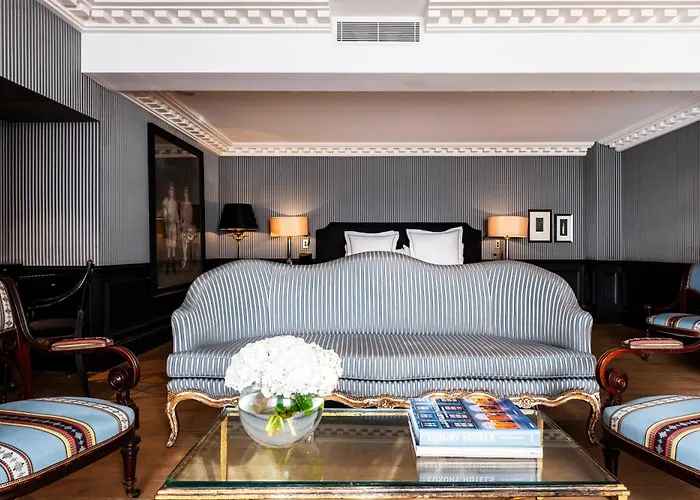 De Berri Champs-elysees, A Luxury Collection