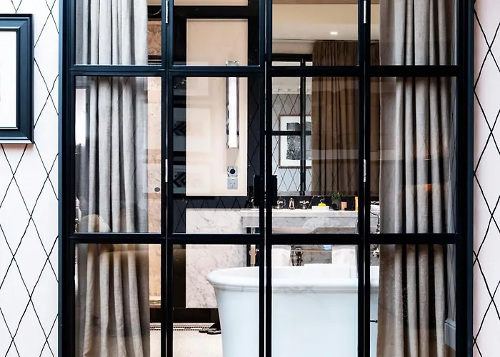 De Berri Champs-elysees, A Luxury Collection