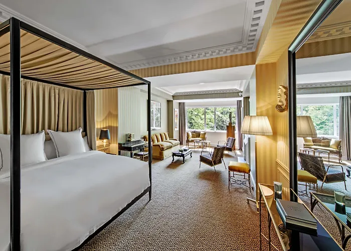 Hotel De Berri Champs-elysees, A Luxury Collection 5*
