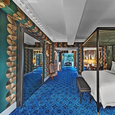 Szálloda De Berri Champs-elysees, A Luxury Collection 5*