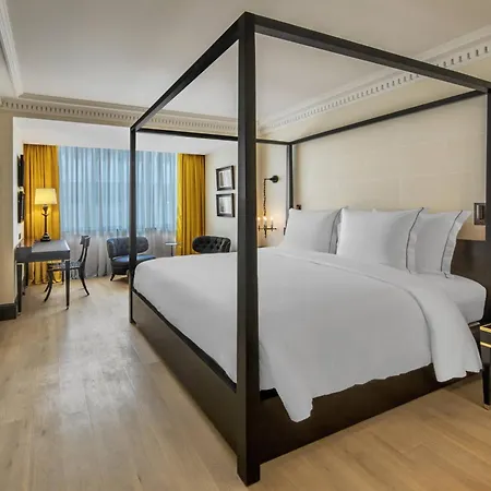 De Berri Champs-elysees, A Luxury Collection 5* Paris